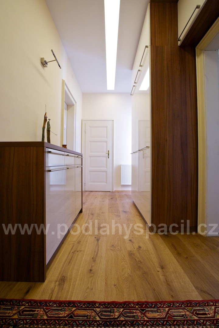 Esco-Podlahy realizace třívrstvé dřevěné podlahy